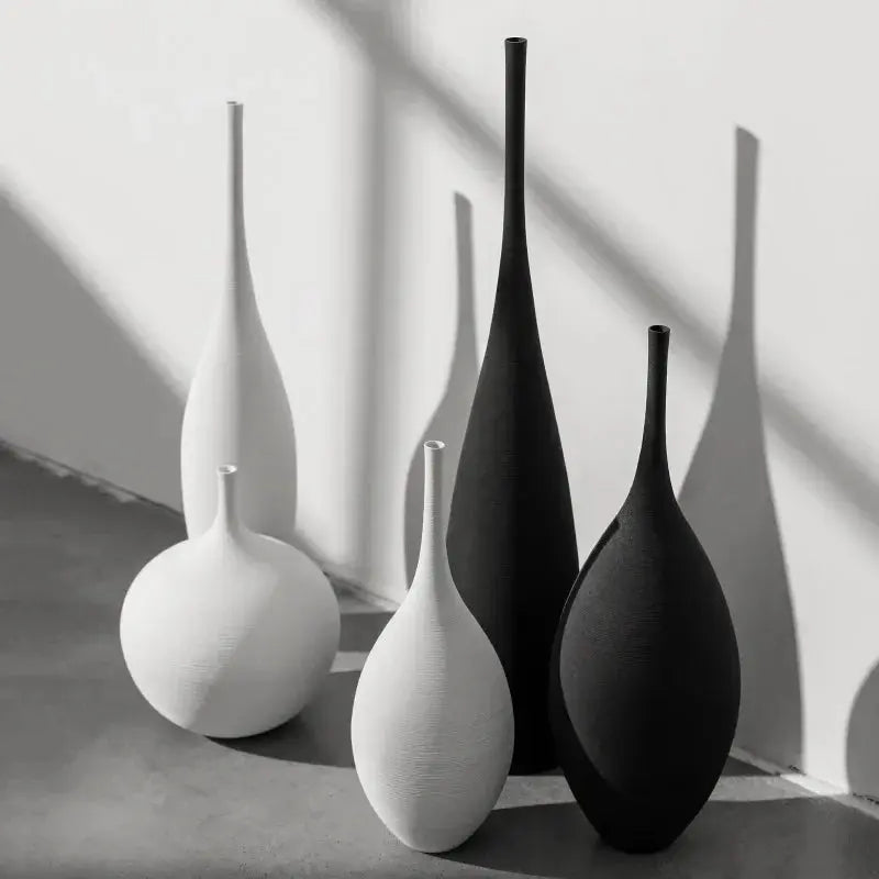 Vase Zen Minimaliste - Céramique Art Noir et Blanc fait Main Sosho