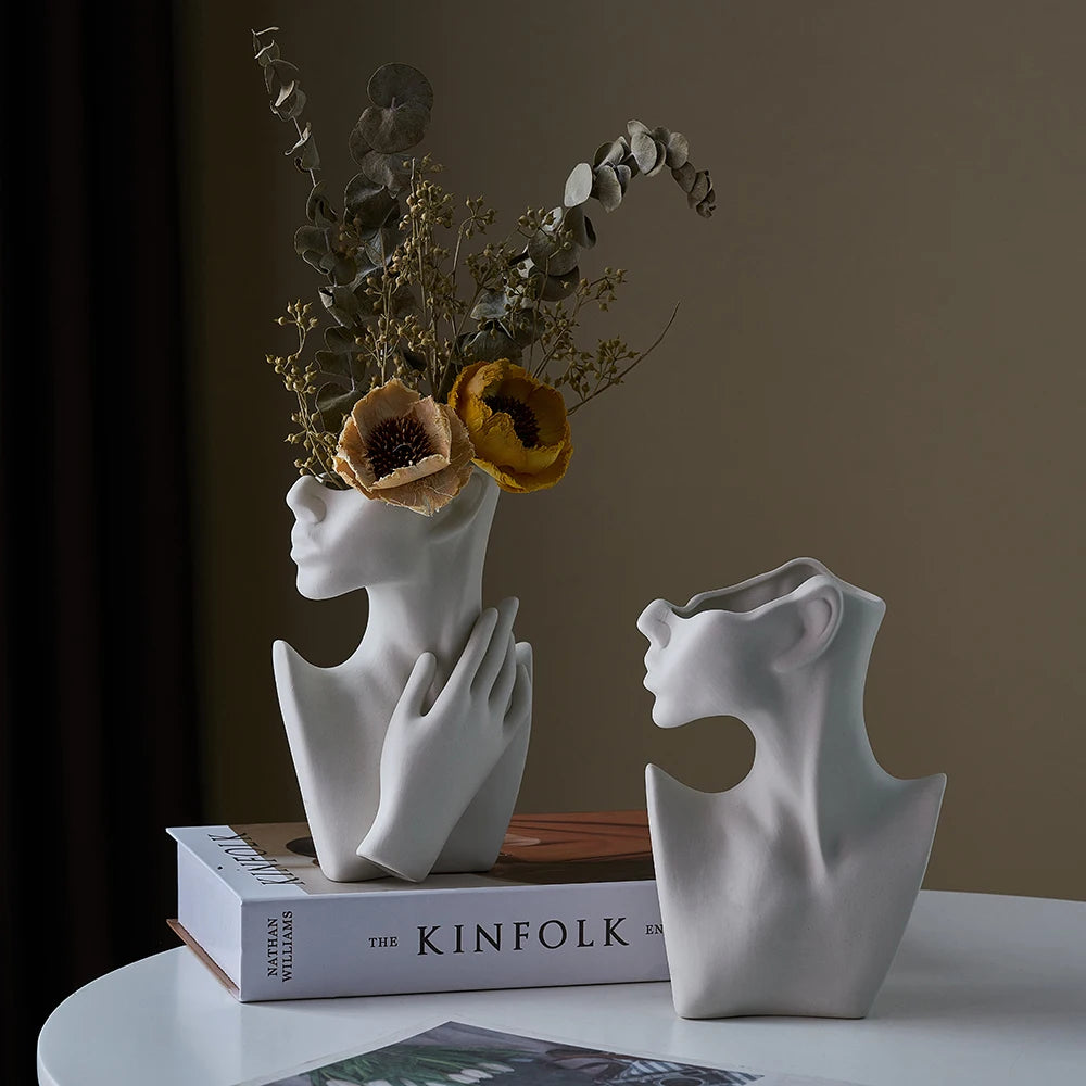 Vase céramique - La Femme aux Fleurs