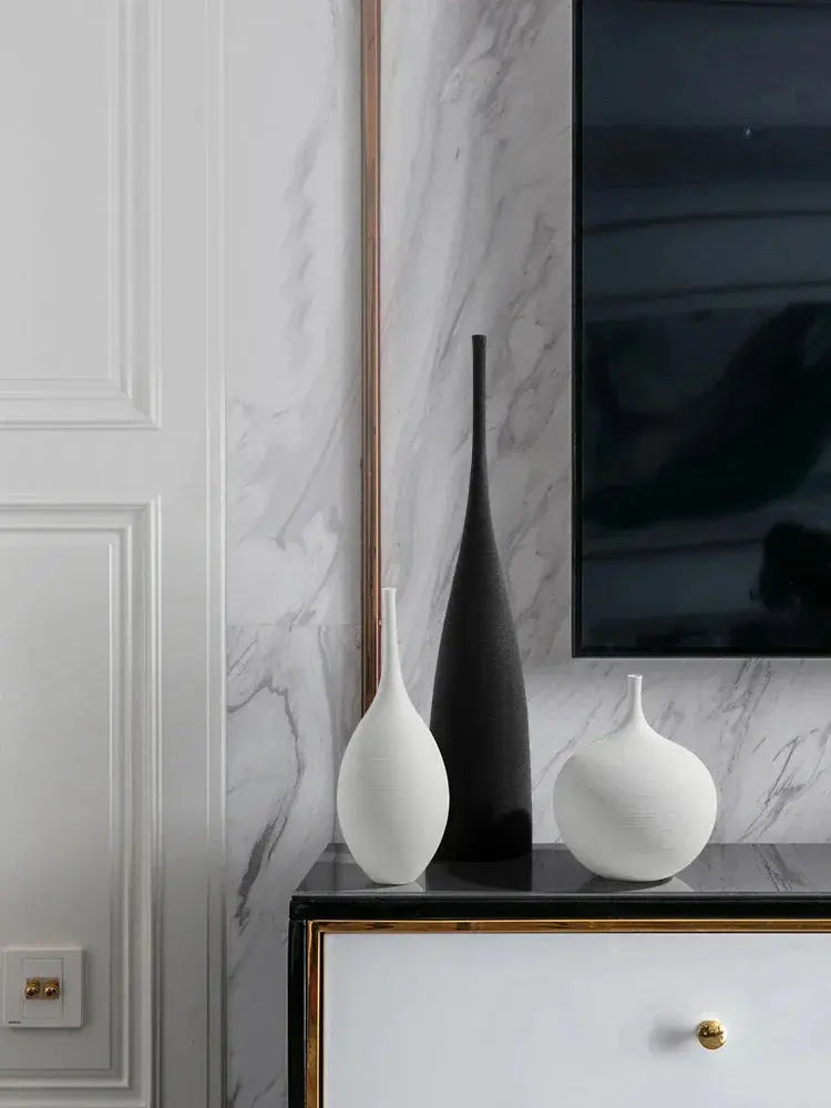 Vase Zen Minimaliste - Céramique Art Noir et Blanc fait Main Sosho