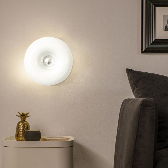 Bauhaus Donut Lights on the Wall and Table Lamp