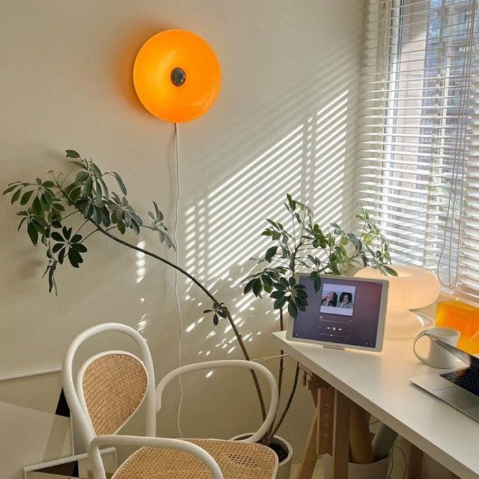 Bauhaus Donut Lights on the Wall and Table Lamp