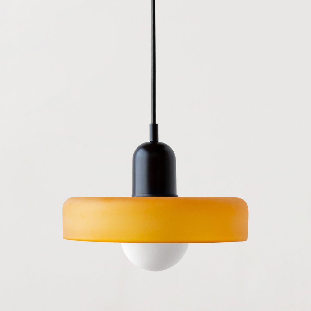 Bauhaus Pendelleuchte – Stilvolles Design aus Buntglas