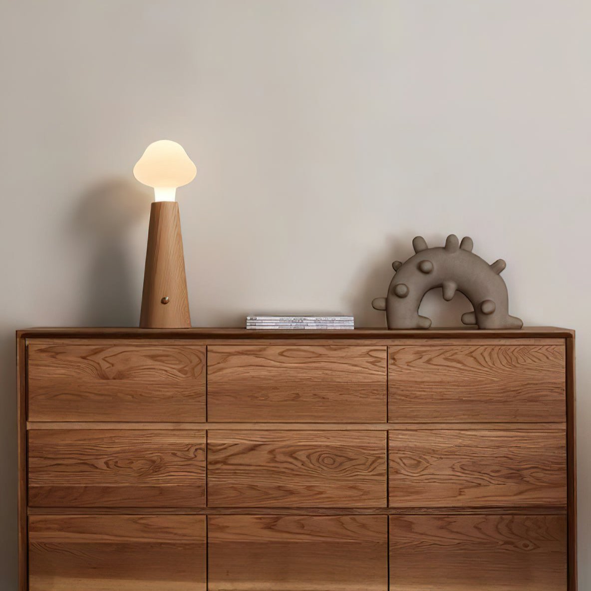 Wolflight table lamp