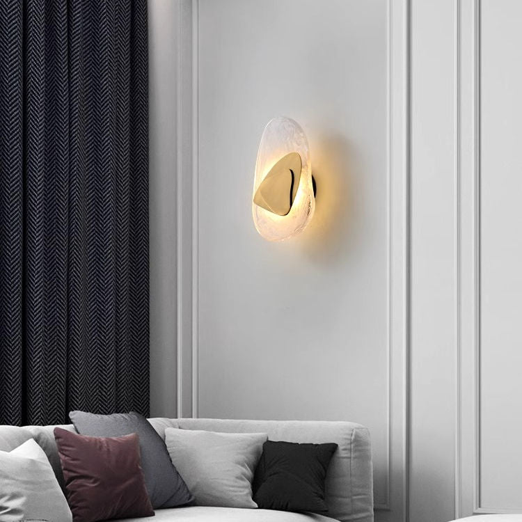 Moderne LED-Wandlampe aus Kreativglas