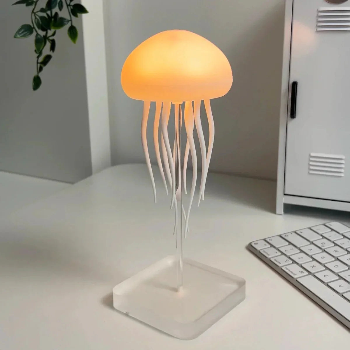 Intelligente LED-Quallenlampe JellyBeat | Farbenfrohe, tanzende Unterwasserbeleuchtung