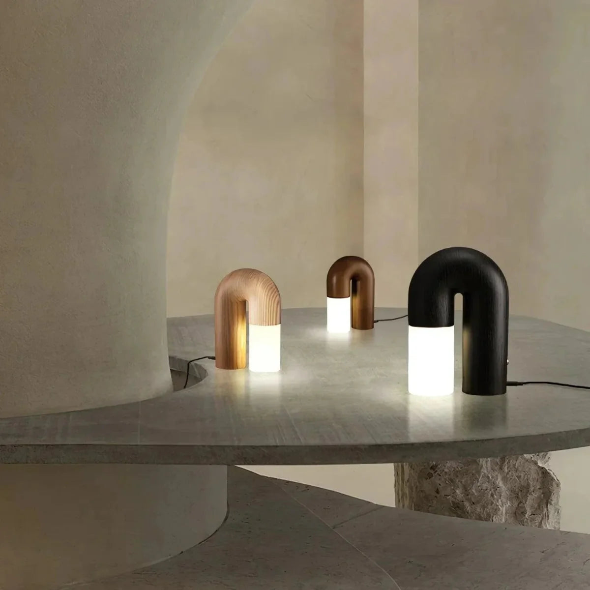 Diapolo Table Lamp Elegance