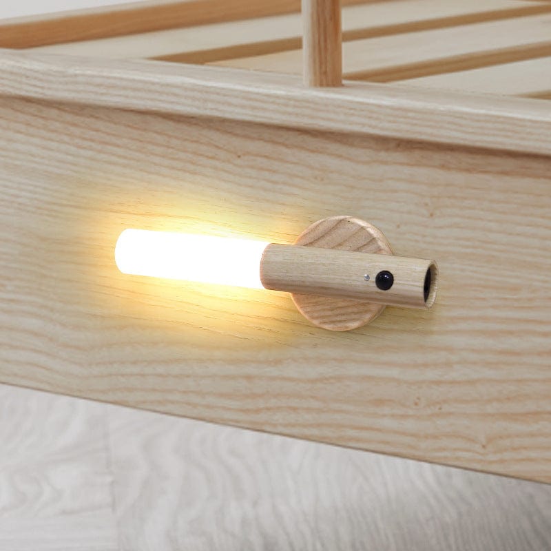 Intelligente Holz-Wandlampe mit Bewegungssensor