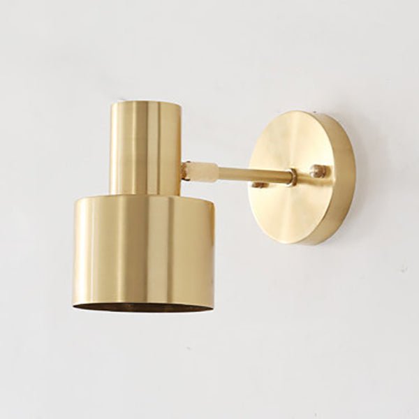 Modern minimalist golden metal wall lamp