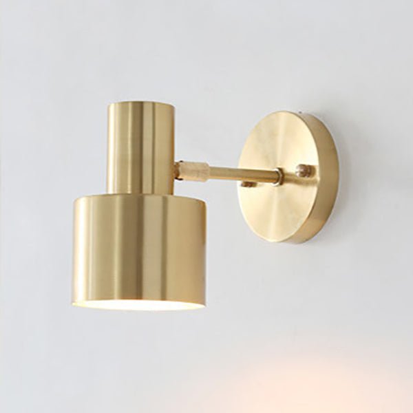 Modern minimalist golden metal wall lamp