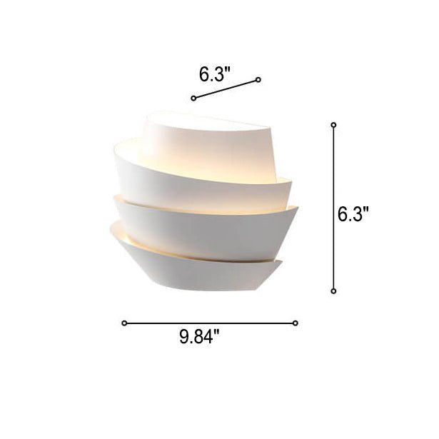 Minimalistische skandinavische Wandlampe aus Eisen mit Doppellicht in Halbzylinderform