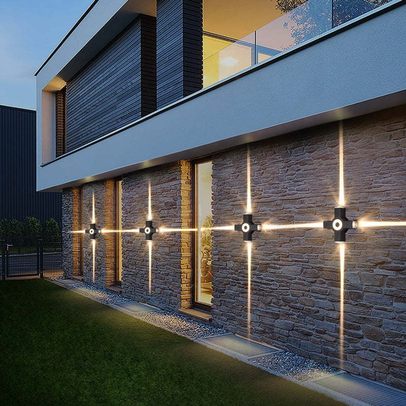 Moderne, wasserdichte minimalistische LED-Außenwandleuchte aus Metall und Acryl für Garten und Gang.