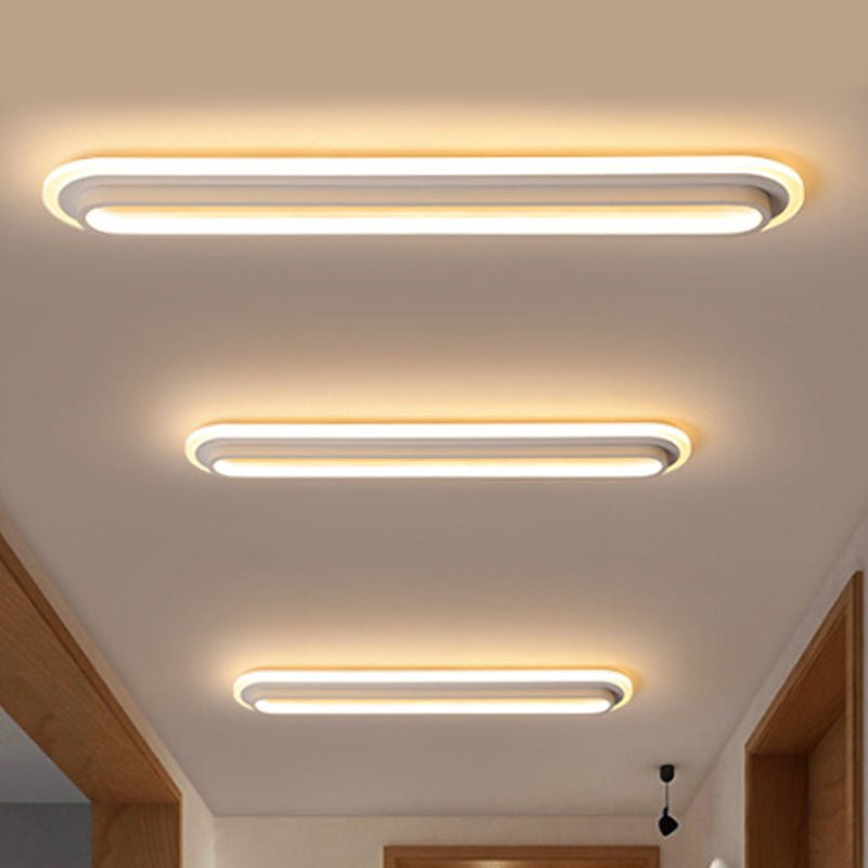 Elegante Ovale LED-Deckenleuchte in Schwarz oder Weiß mit Acryl-Diffusor