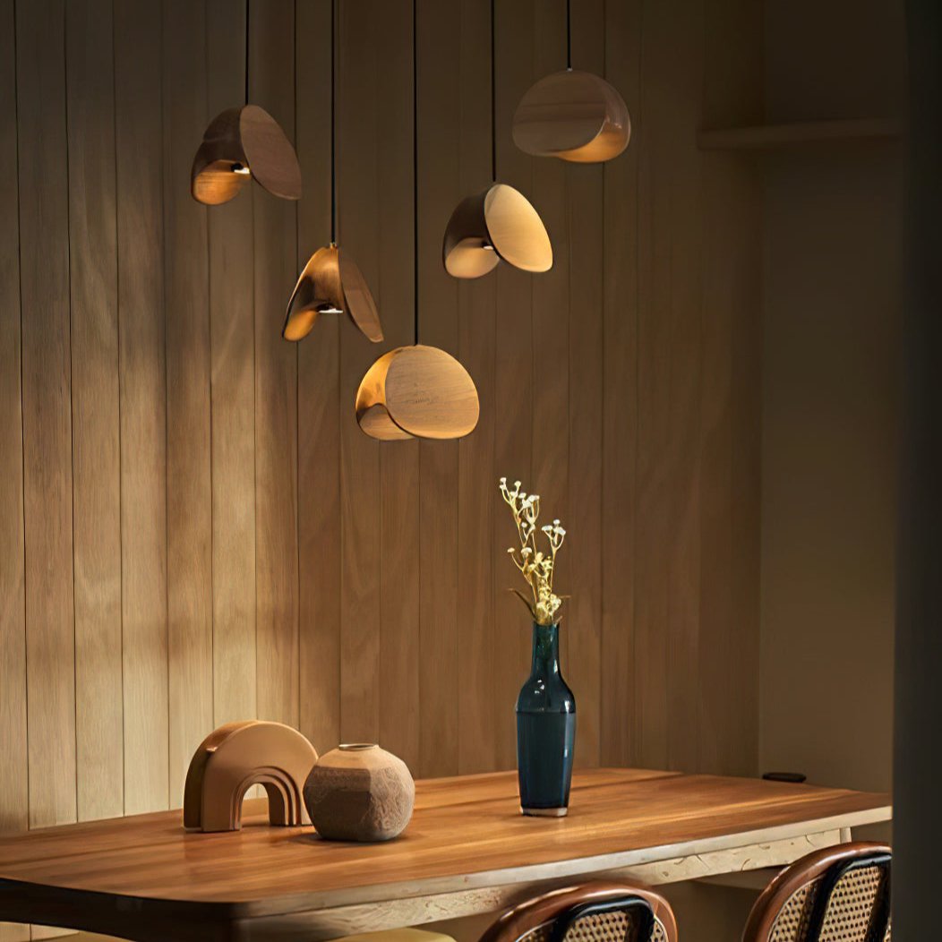 Elegant pendant light for a luxurious ambiance