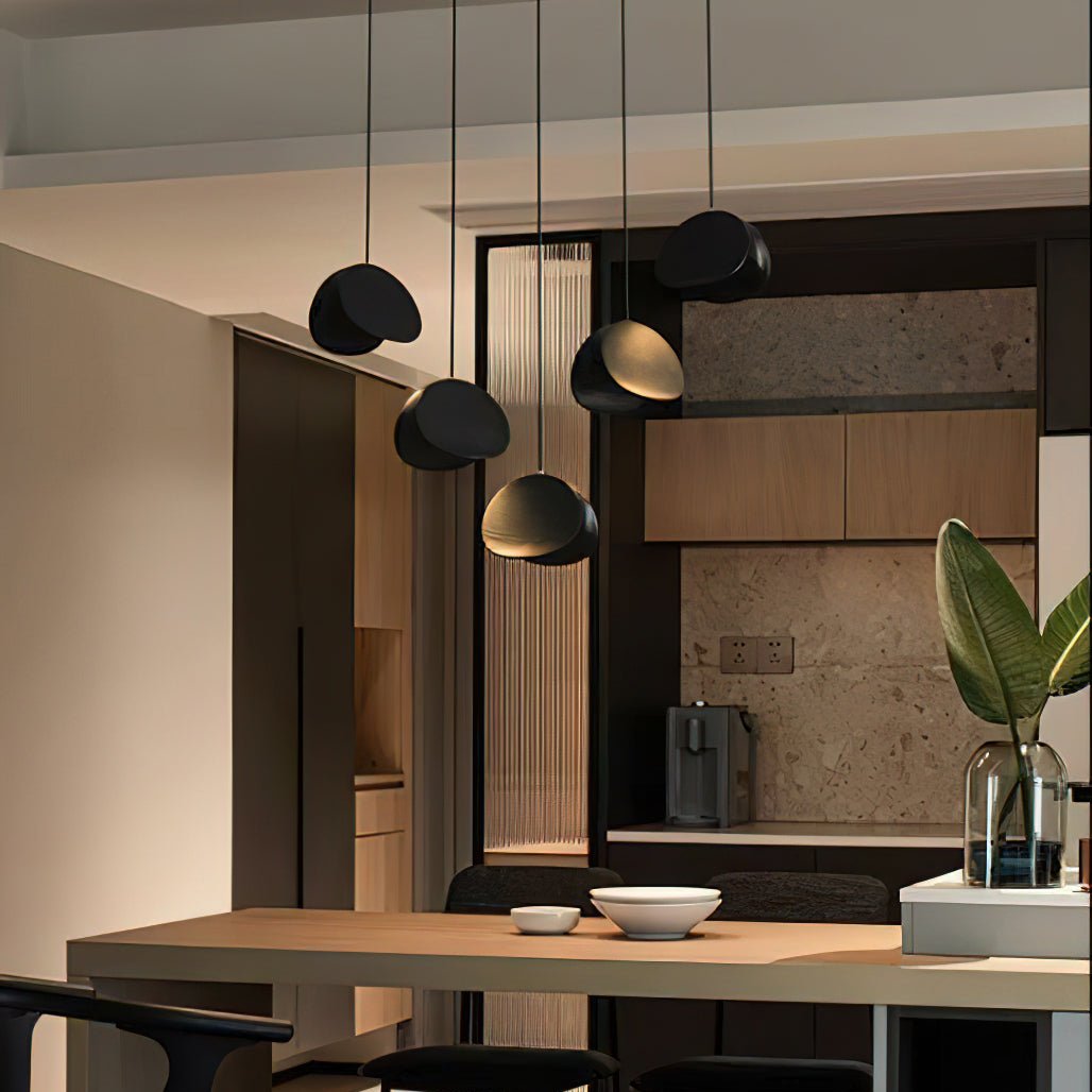 Elegant pendant light for a luxurious ambiance