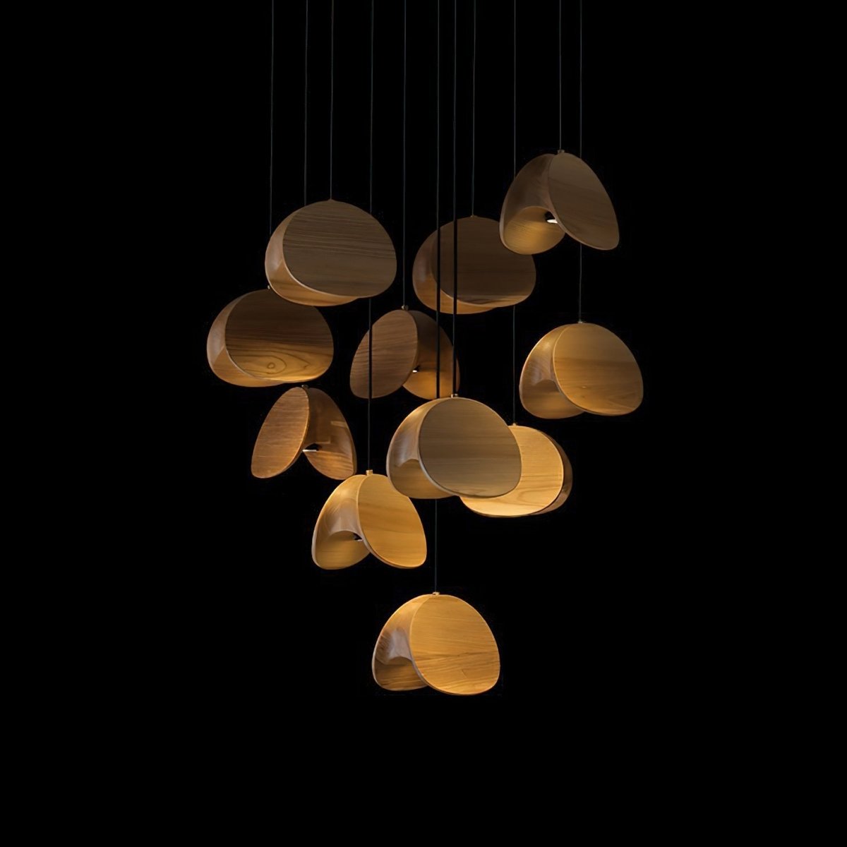 Elegant pendant light for a luxurious ambiance