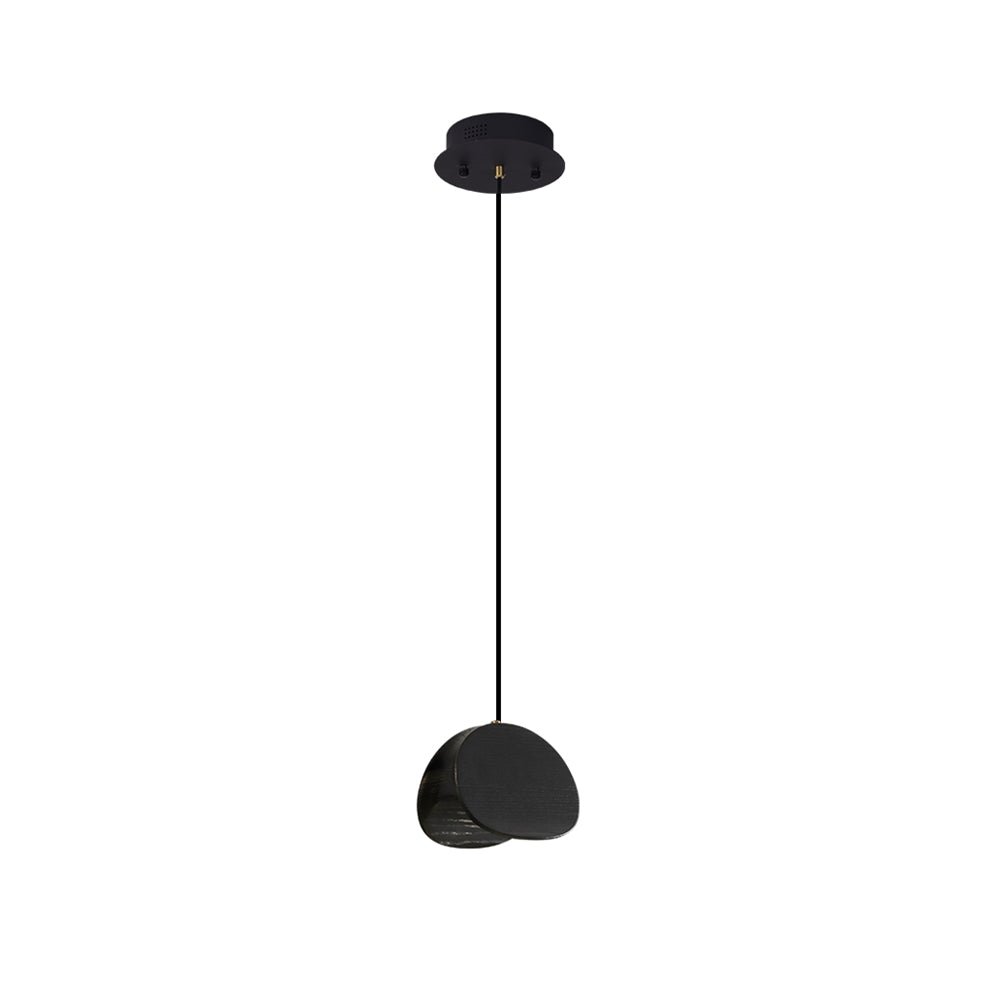 Elegant pendant light for a luxurious ambiance