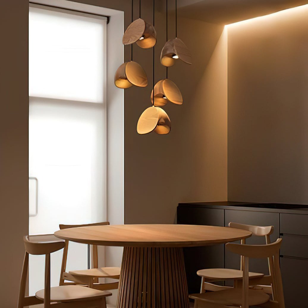 Elegant pendant light for a luxurious ambiance